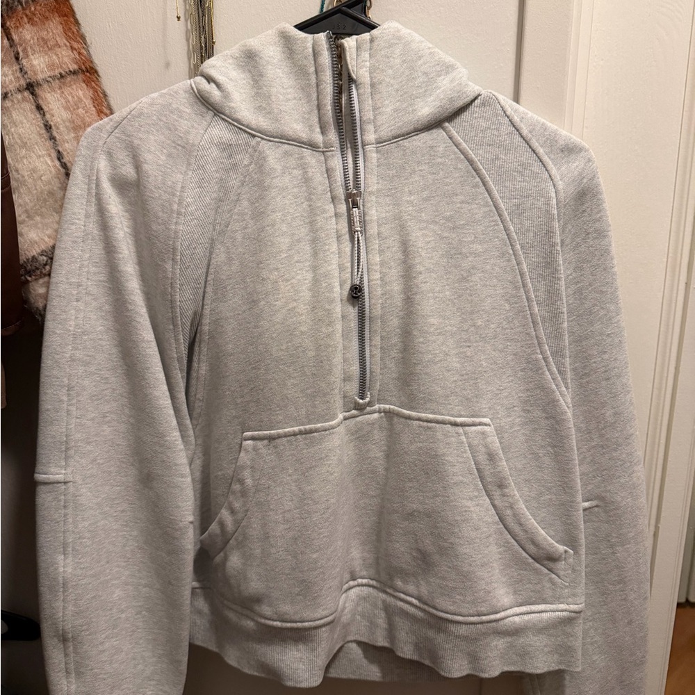 lululemon athletica women’s half zip light grey scuba hoodie